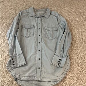 Free People Medium Denim Chambray Button Up Long Sleeve Cotton Shirt